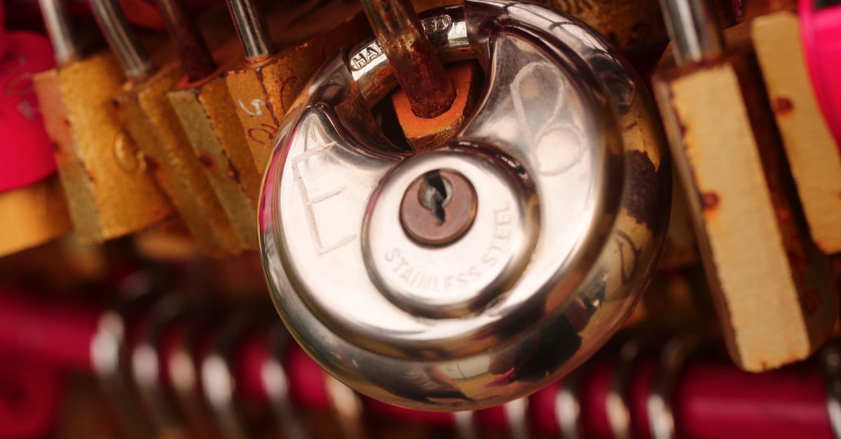 Just Moved to Hillsdale? Re-Key or Replace Your Locks? — Hillsdale Locksmith Corp