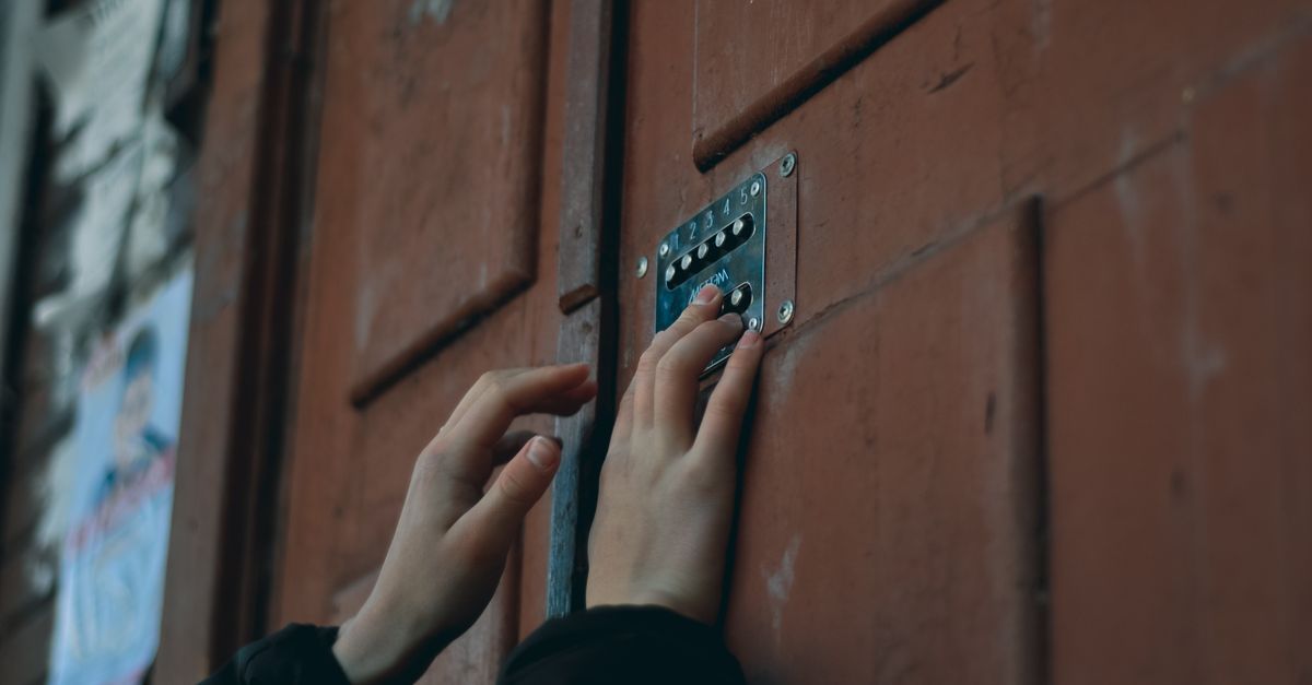 Locked Out of the House With No Key? Here's How Our Damage-Free Entry Works — Hillsdale Locksmith Corp